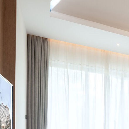 為一些公共場所設(shè)計標(biāo)識英文